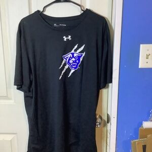 Men’s Under Armour T-shirt Black with blue wildcat head Size XXL